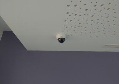 Installation système de surveillance pour médiathèque
