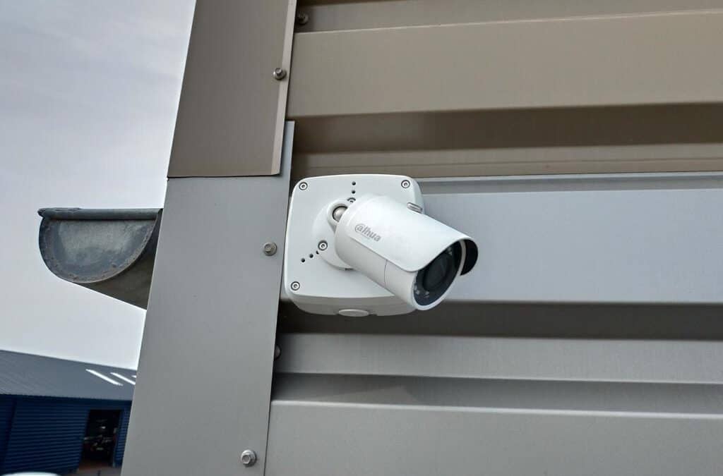 Installation d’un système de caméras de surveillance dans un entrepôt de logistique à Saint-Lô (Calvados – 14)