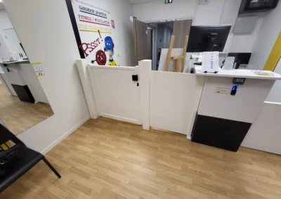 Contrôle d’accès salle de sport près de Caen (14) — portillon accueil